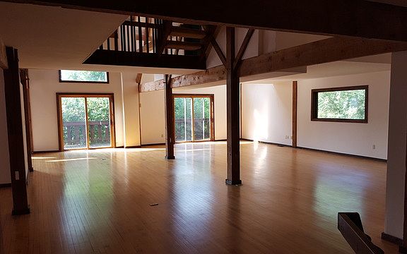 5th image of 36440 N Westmoor Ave