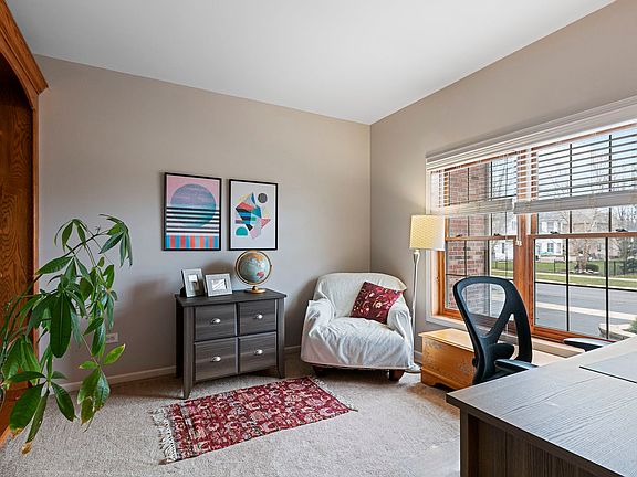 4th image of 5607 Rosinweed Ln