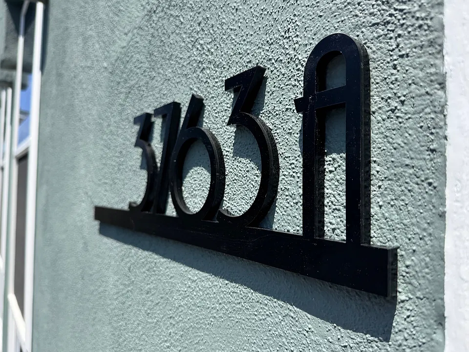 Building Photo 3