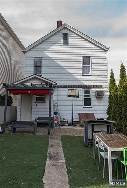 Thumbnail 12
