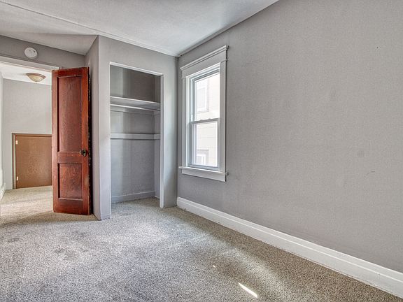 4th image of 170 Esser Ave APT 2