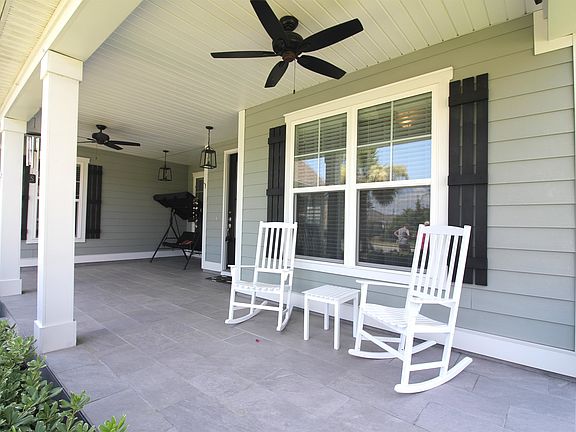 3rd image of 1832 Lake Egret Dr.