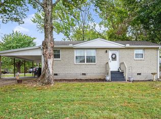 210 Alsup Dr, Springfield, TN 37172