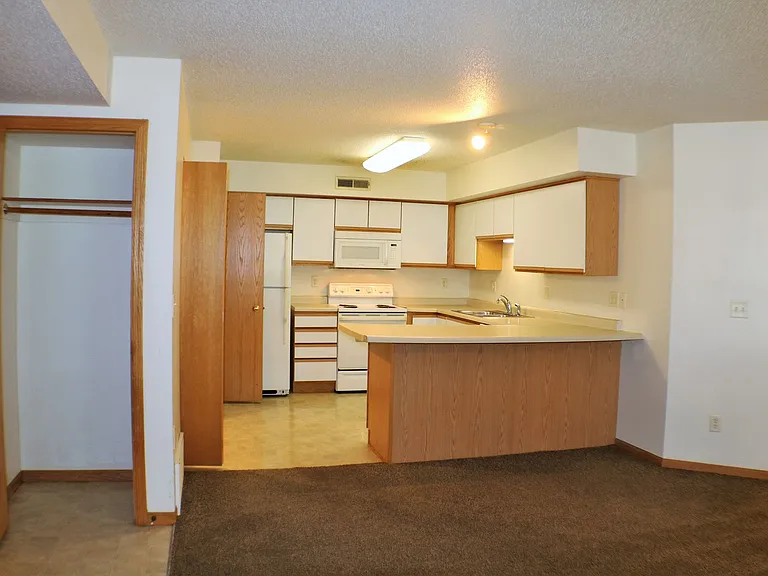 2857 Coral Ct #103 — Photo 6