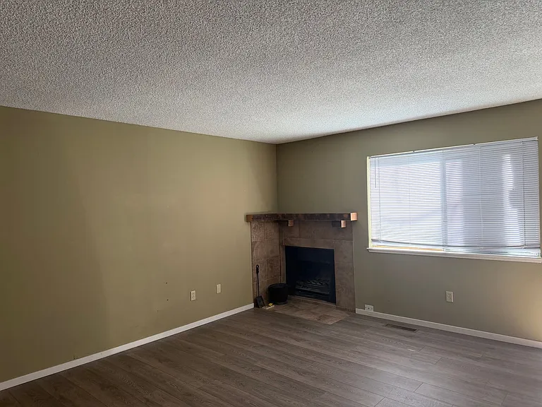 916 Merced Avenue — Photo 2
