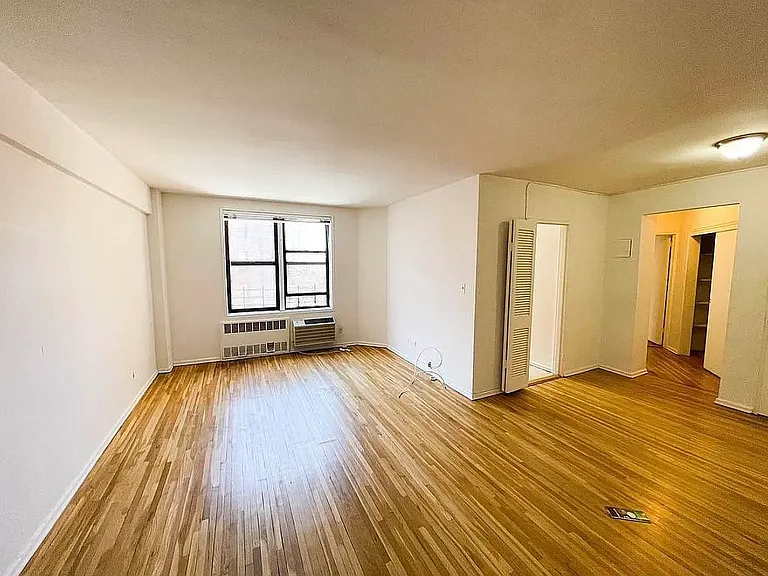 10025 Queens Blvd #5D — Photo 3