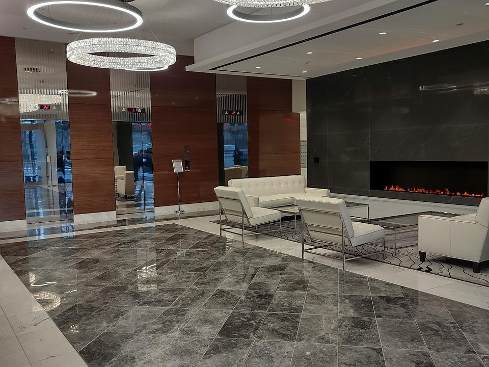 Lobby Heading to Elevators.