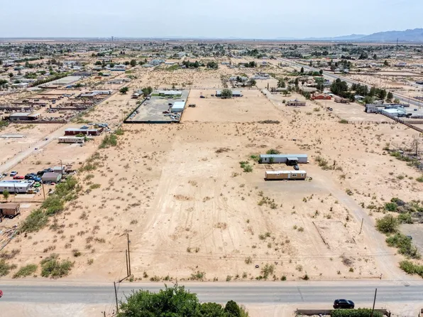 717 Luna Dr, Chaparral, NM 88081