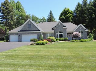 1113 Canopy Trl, Webster, NY 14580