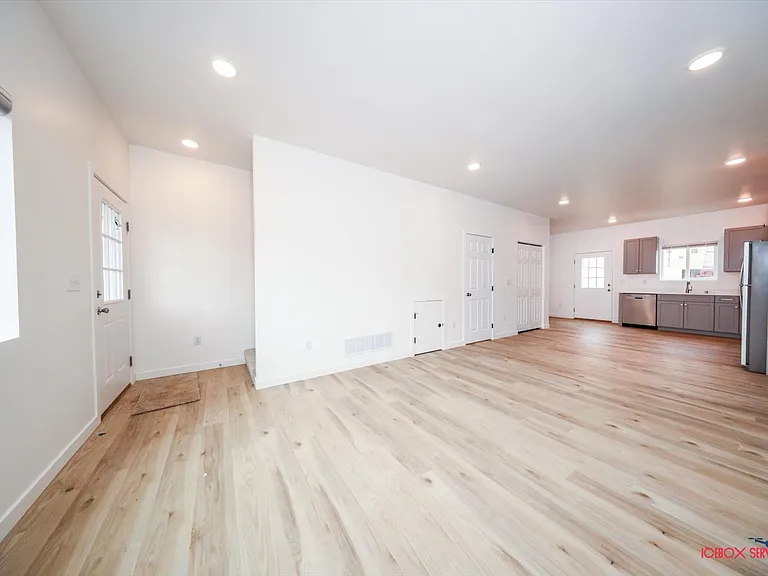 4105 S Birch Cove Dr #B2 — Photo 6