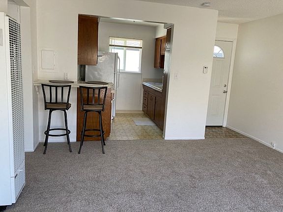 4th image of 1371 Kingfisher Way APT 2