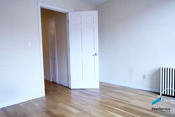 Rented by FirstService Realty (legacy) | media 31