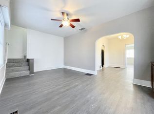 530 Lydia St NE, Grand Rapids, MI 49503