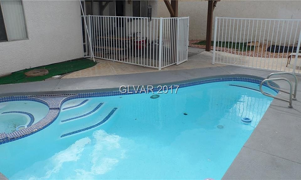 1st image of 6604 Dunsmuir Cir