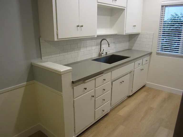 11816 Goshen Ave #2 — Photo 6