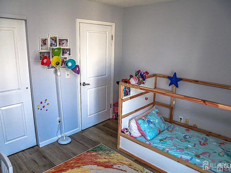 5805 Hana Rd — Photo 8