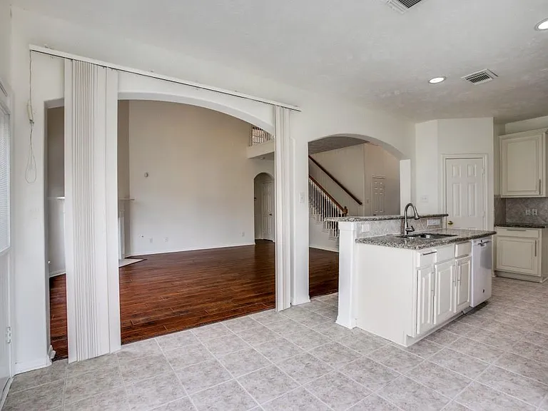 14830 Buckskin Bridge Ct — Photo 8