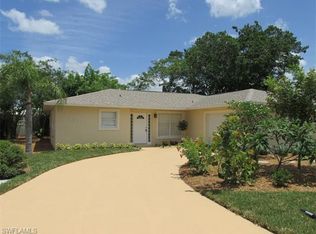 1361 Ingraham St, Naples, FL 34103