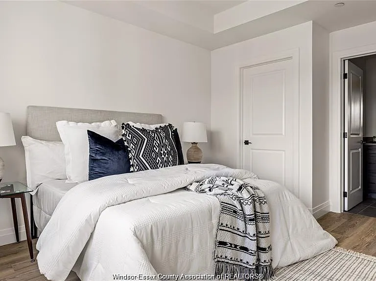 3817 Howard Ave #422 — Photo 13