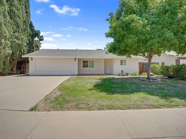 3712 S Valley Court, Visalia, CA 93277