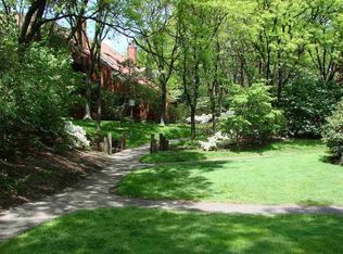 484 Teal Plz, Secaucus, NJ 07094