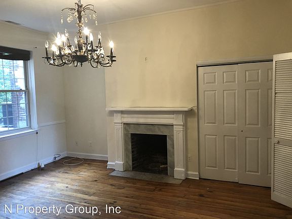 4th image of 429 Vine St APT 3