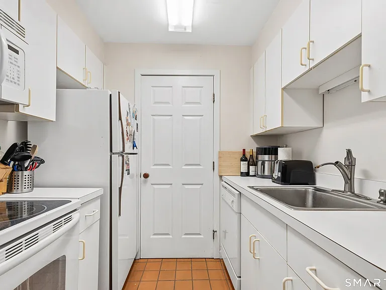 95 Audubon St #329 — Photo 7