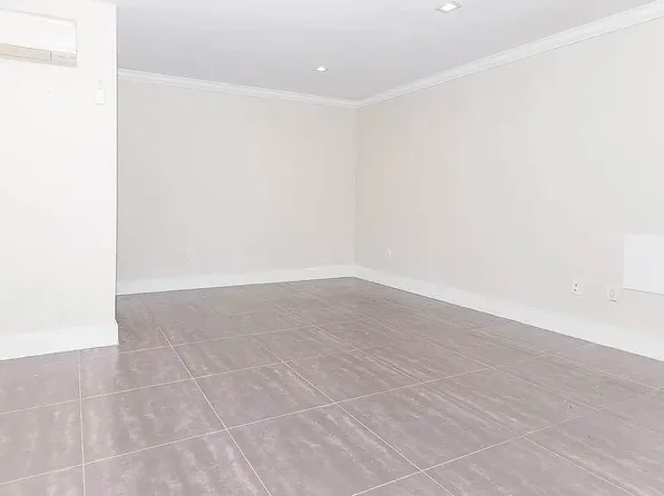 1090 Bedford Avenue image 10 of 14