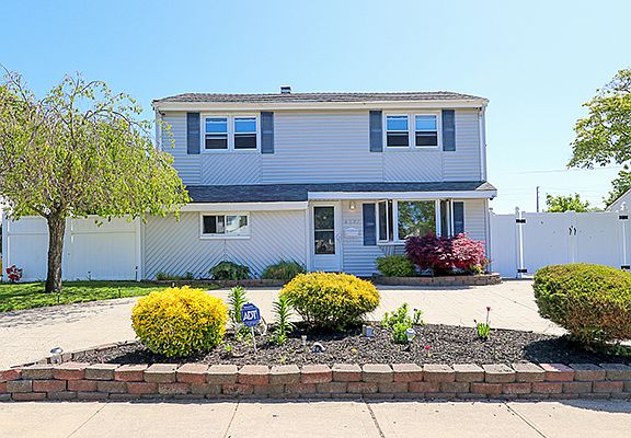 2nd image of 4197 Ludwig Ln