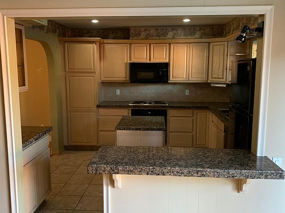 2nd image of 8618 Baltimore Dr