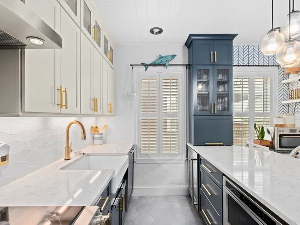 96 King St #2, Dorchester, MA 02122