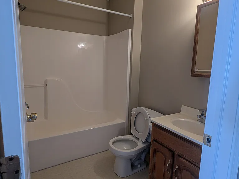2771 Whitney Ave #C — Photo 5