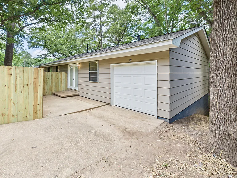 29 Rosewood Dr-4_07012026