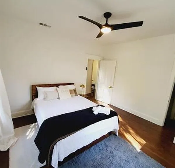 816 Charles Pl — Photo 4