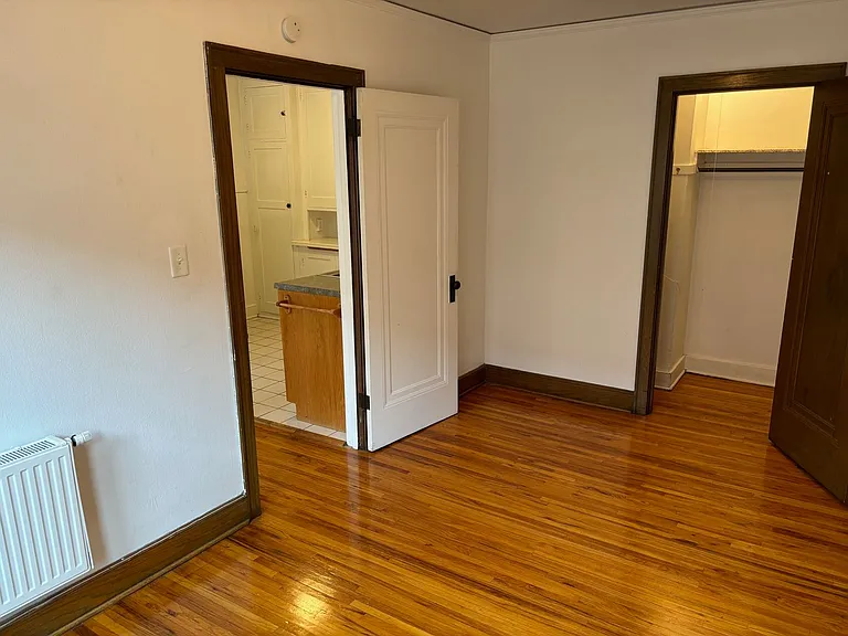 Grand Heritage Apartments — Photo 18