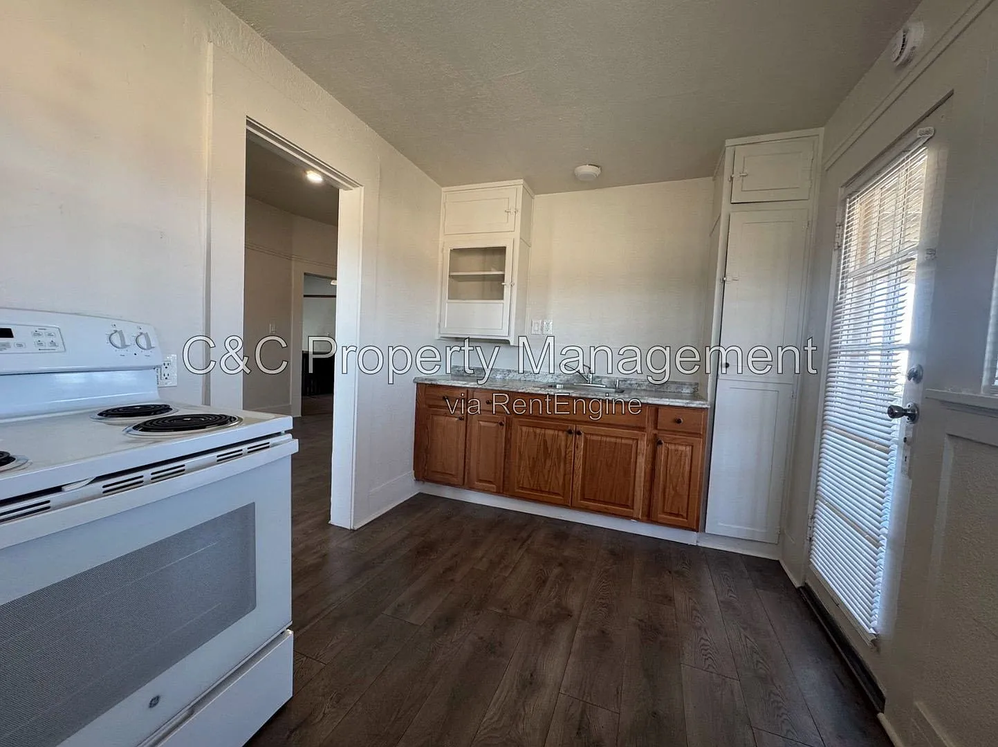 Studio, 1.0 bath, 350 sqft, $1,495 — Photo 3