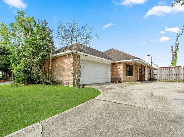 1564 W Fairview Dr, Baton Rouge, LA 70816