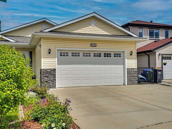 2nd image of 144 S Hillcrest Cpe