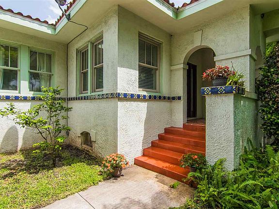 3rd image of 48 San Carlos Ave