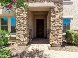 882 E Parkview Dr, Gilbert, AZ 85295