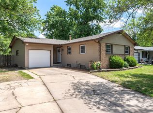 1348 N Summitlawn St, Wichita, KS 67212