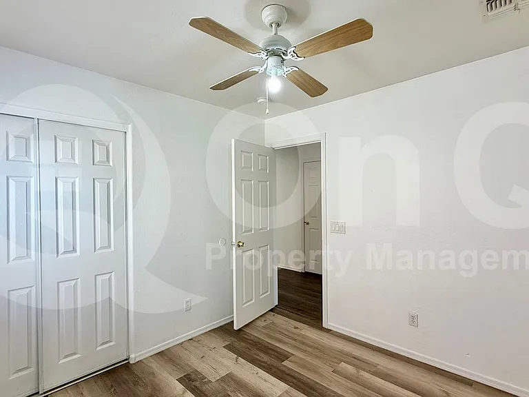 11738 W Flanagan St — Photo 14