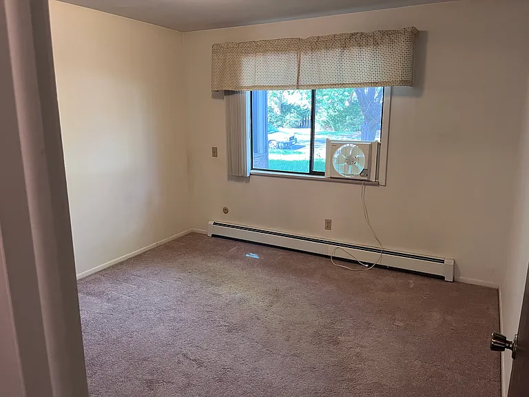 2600 Parklake Ct — Photo 14