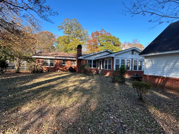 544 Pinecrest Rd, Prattville, AL 36067