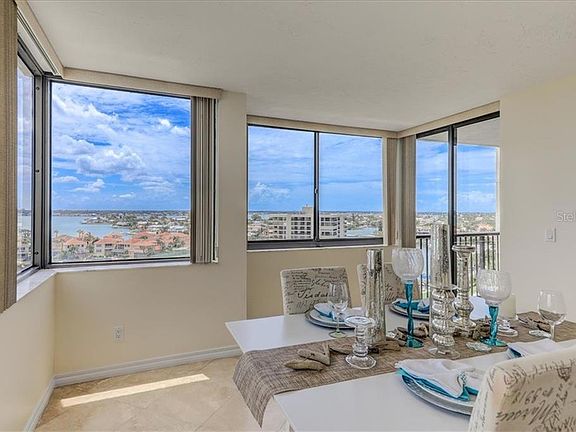 4th image of 1600 Gulf Blvd APT 1017