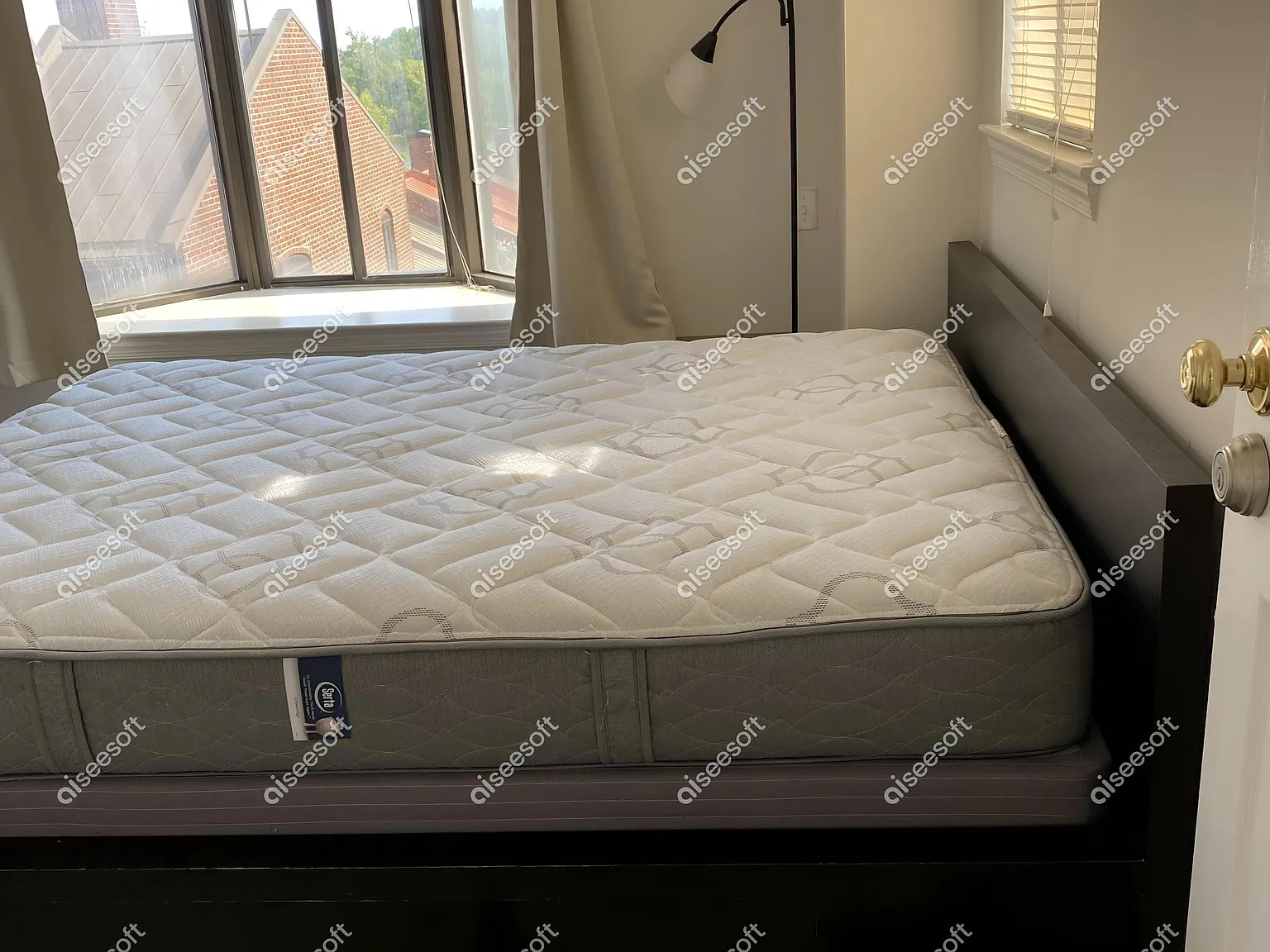 2 bed, 900 sqft, $3,650 — Photo 3