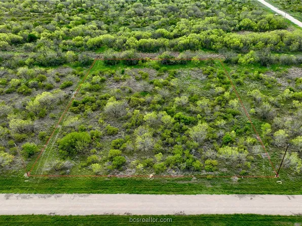 39 Private Road Frio Ests, Moore, TX 78057