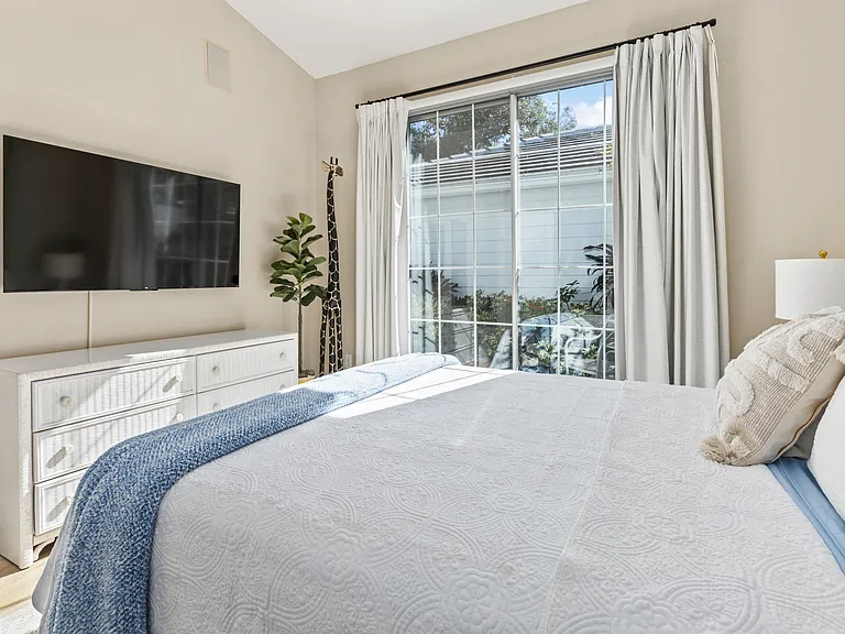 6309 Walton Heath Pl — Photo 21