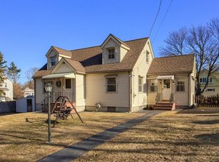 73 Randall Rd, Chelmsford, MA 01824