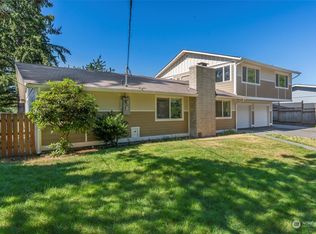 1213 Logan Rd, Lynnwood, WA 98036